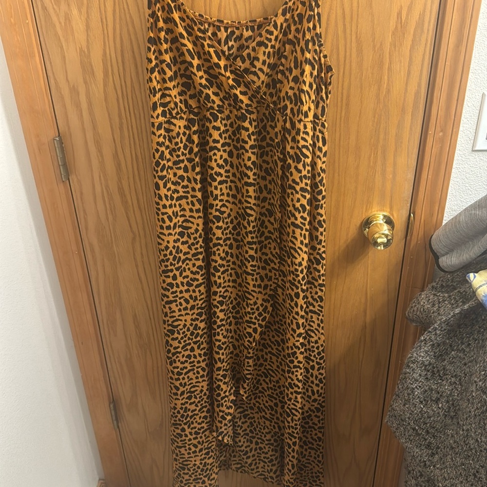 Cheetah print maternity dress  with high slip size xxl